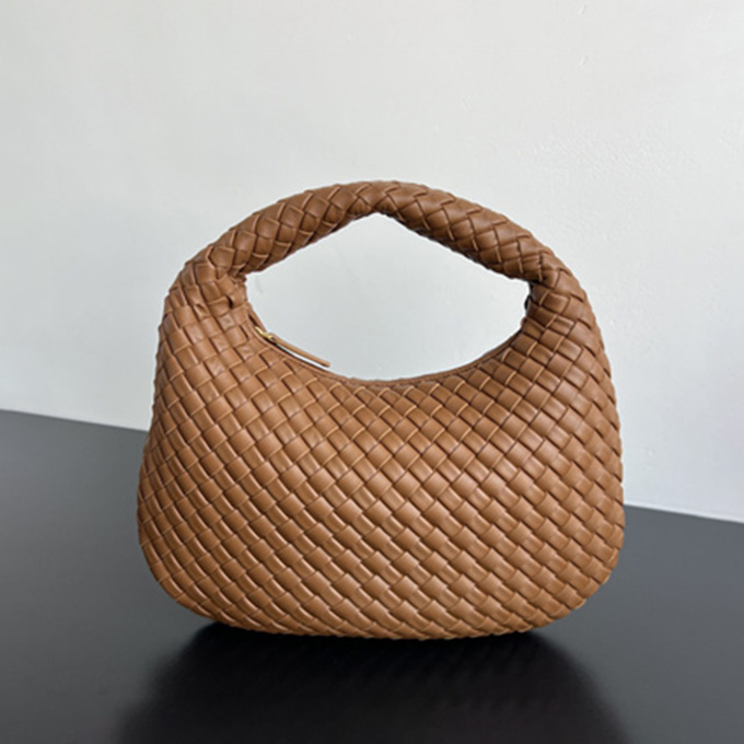 bottega veneta veneta intreccio nappa leather hobo bag #856737